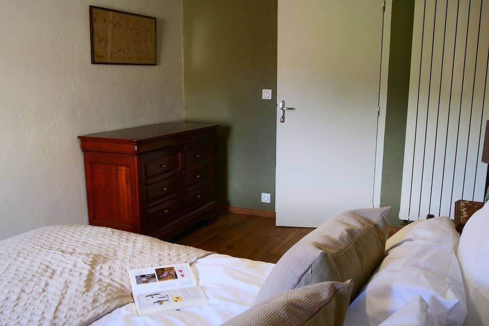 Maison \"Les sauvages\"  – Nature et charme au bord de l'Allier 8 à 10 personnes in Blassac, Haute-Loire