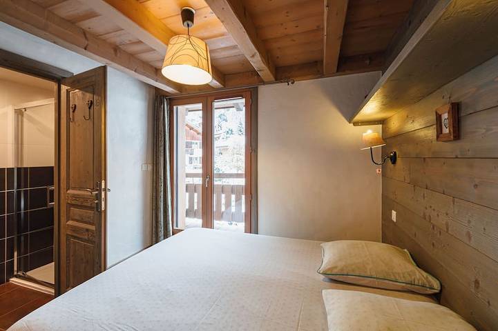 Chalet 6P Sur Domaine Skiable La Plagne-Les Arcs A Champagny En Vanoise in Champagny-en-Vanoise, Massif de la Vanoise