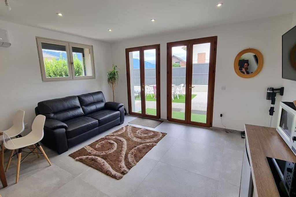 Appartement entier, Two-Bedroom Apartment in Chambéry, Région de Chambéry
