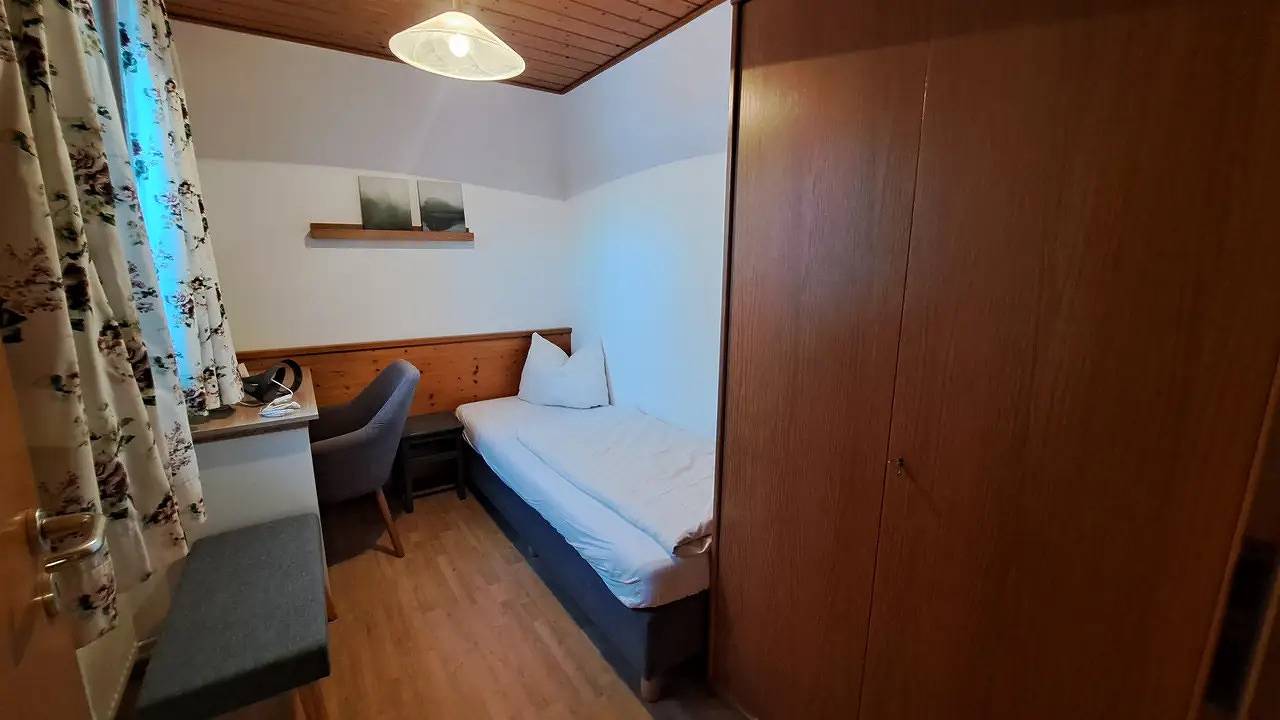 Ganze Ferienwohnung, Ferienwohnung für 3 Personen (40 m²) in Neuötting in Neuötting, Landkreis Altötting