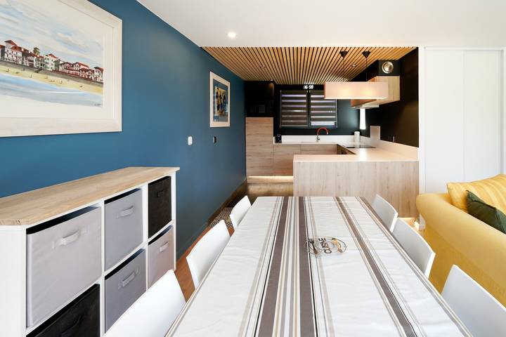 Maison de vacances 'Etxe Ttippi' avec vue sur les montagnes, terrasse, jardin, parkings et Wi-Fi in Saint-Jean-de-Luz, Région de Bayonne