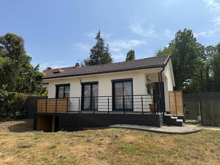 Appartement de vacances pour 4 personnes, avec Balcon ainsi que Terrasse et Jardin