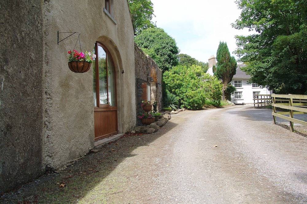 Wunderschön restauriertes Kutscherhaus in den Wäldern mit Blick auf die Suir-Mündung in County Waterford