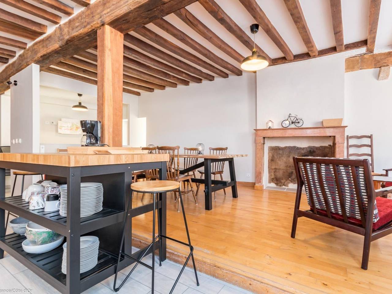 Charmante Maison 4 Chambres avec Animaux Admis à Nuits-St-Georges in Nuits-Saint-Georges, Région de Beaune