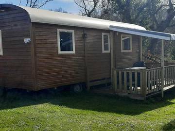 Camping pour 4 Personnes dans Perros-Guirec, Région de Lannion, Photo 1