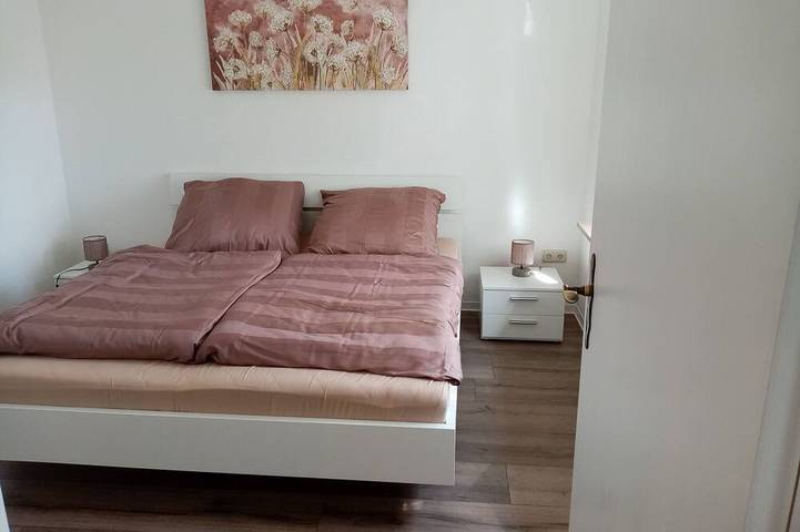Ferienwohnung für 2 Personen, mit Terrasse und Garten in Filsum - 2
