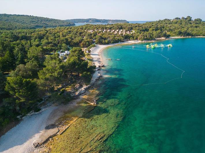 Camping pour 6 personnes, avec terrasse, animaux acceptés à Pula - 2
