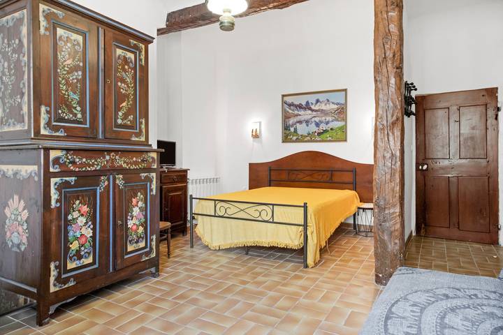 Appartement entier, Appartement '2ème Étage' avec Wi-Fi in Castellane, Région Castellane