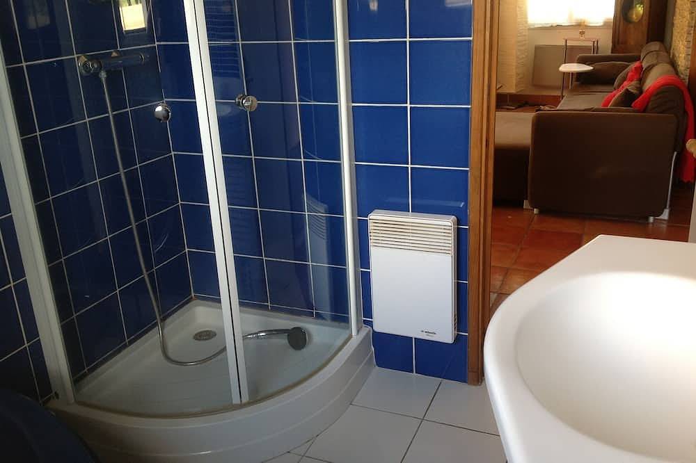 Jolie maison 2 chambres lalinde entourée de nature, de ruisseaux, et vue riviere in Lalinde, Périgord Pourpre