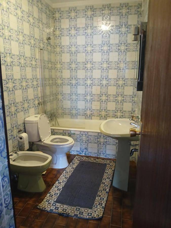 Ganze Wohnung, Three-Bedroom Apartment in Oliveira de Azeméis, Santiago de Riba-Ul, Ul, Macinhata da Seixa e Madail, Aveiro Distrikt