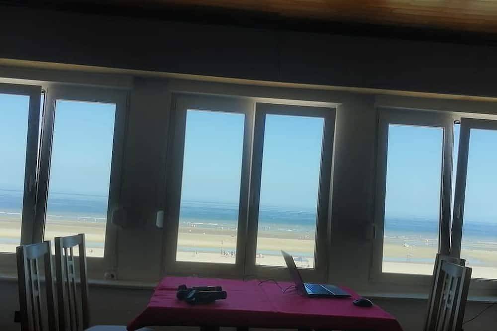 Entire apartment, Apartment on the sea wall, exceptional sea view in Bray-Dunes, Flanders Dune Coast