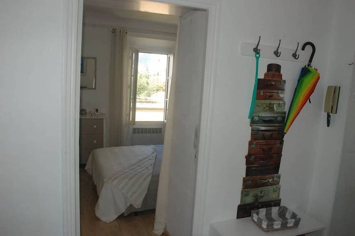 Gîte pour 4 personnes, animaux acceptés dans Port de Nice - 2