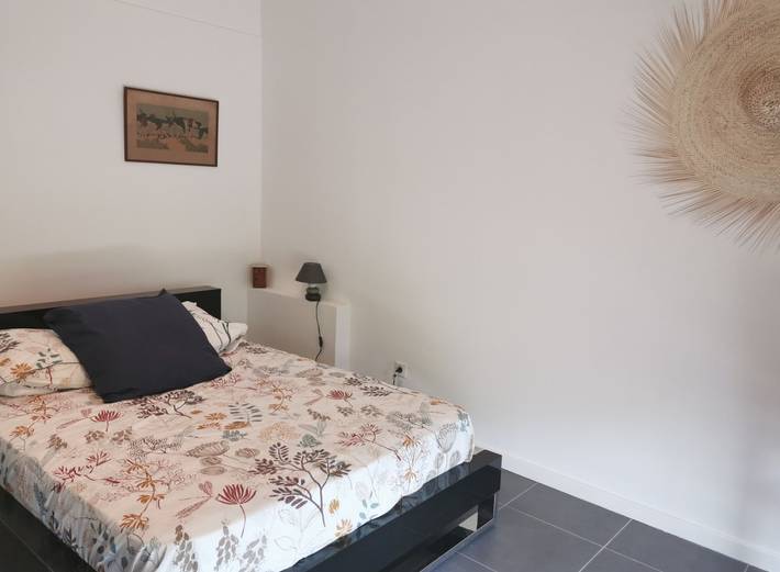 Chambre d’hôte pour 2 personnes, avec jardin et piscine à Arles - 4
