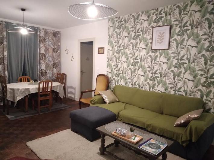 Location de vacances pour 7 personnes, avec balcon, animaux acceptés à Peyrat-le-Château - 2