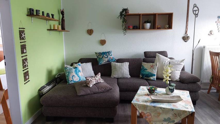 Ferienwohnung für 2 Personen, mit Meerblick und Balkon in Schillig