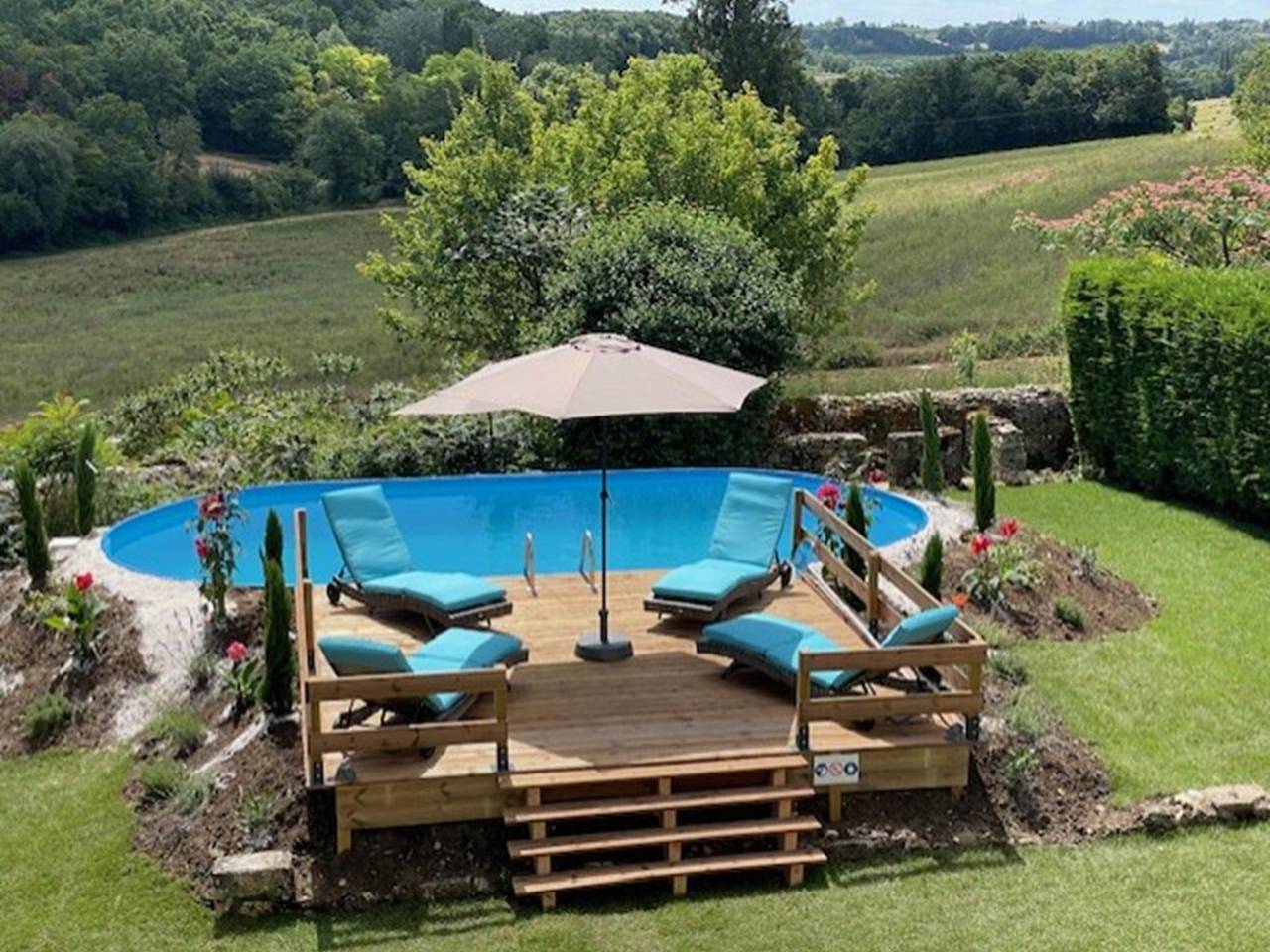 Magnifique manoir avec vue et piscine privée in Savignac-de-Duras, Région de Marmande