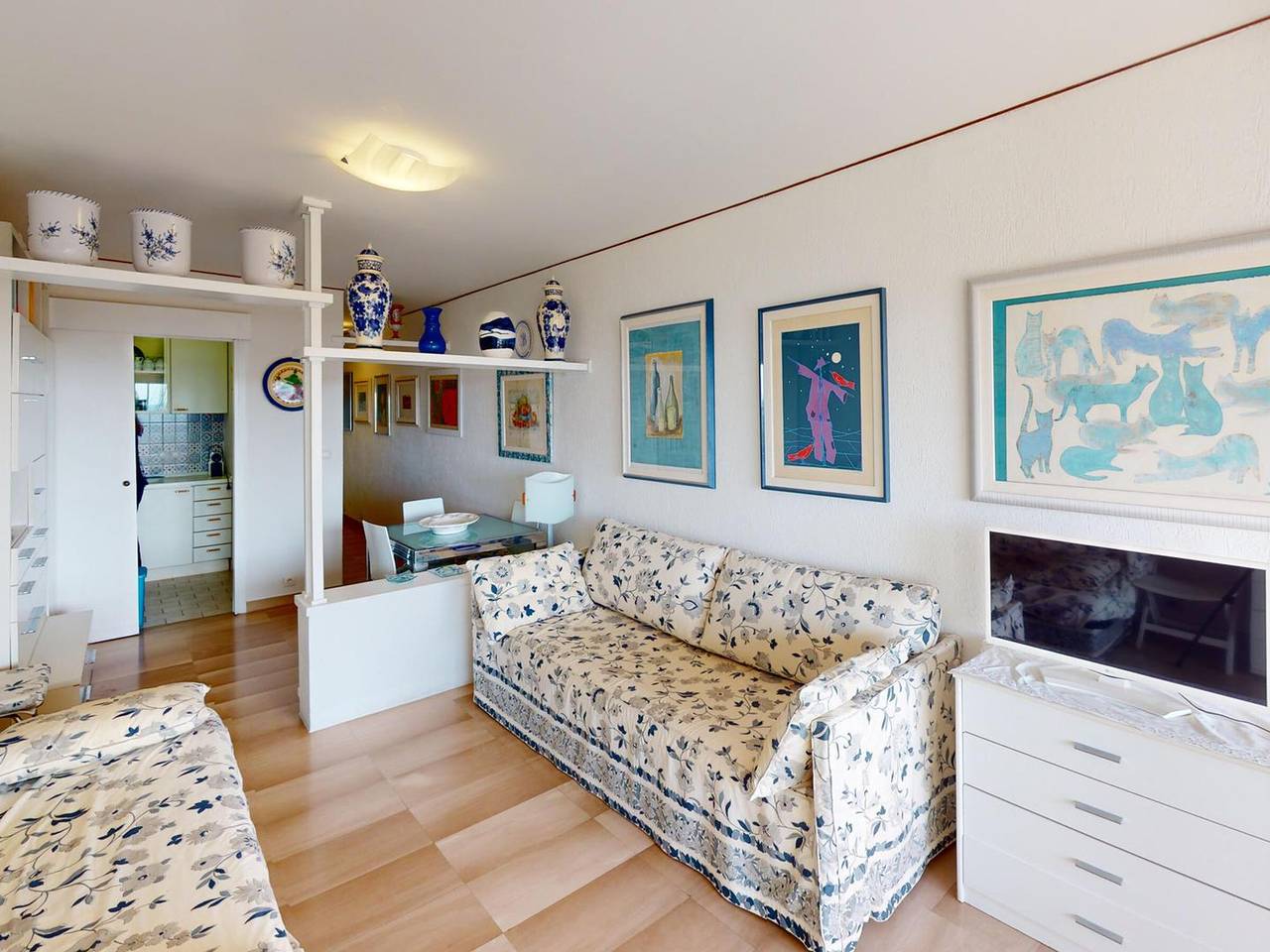 Hel studio-lejlighed, Nice studio in Menton with terrace and garage in Menton, Nice og omegn