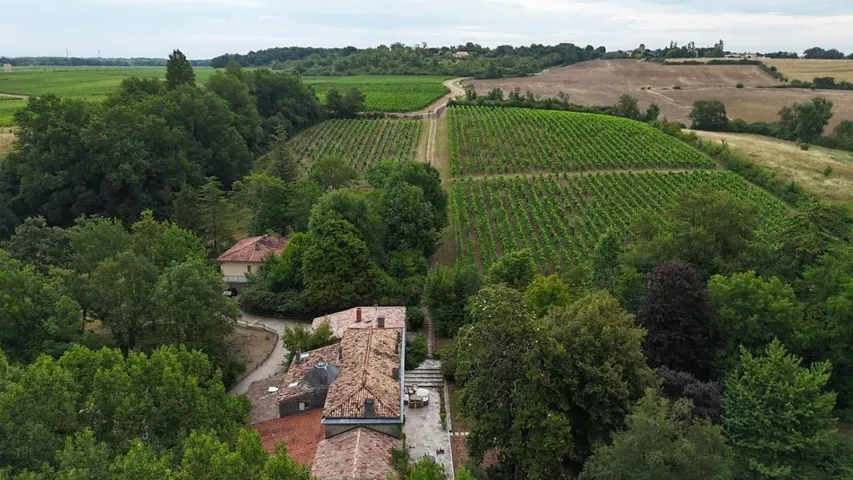 Villa für 15 Personen, mit Pool und Garten sowie Ausblick - 1