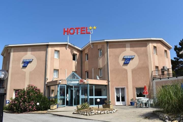 Hôtel, avec Terrasse et Jardin à Bourg-de-Péage