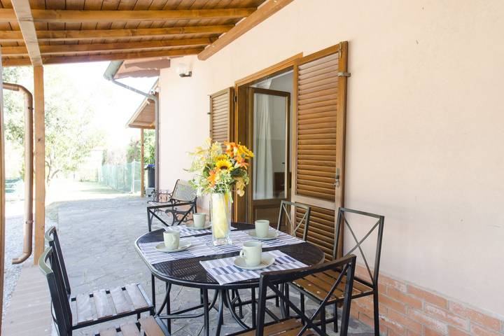 Villa für 4 Personen mit Pool in Castiglione del Lago, Lago Trasimeno
