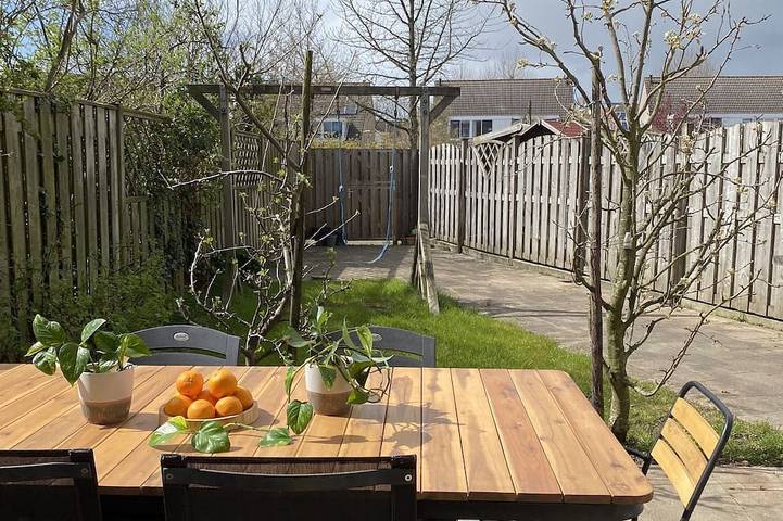 Ferienhaus für 6 Personen, mit Terrasse und Garten in Middelburg