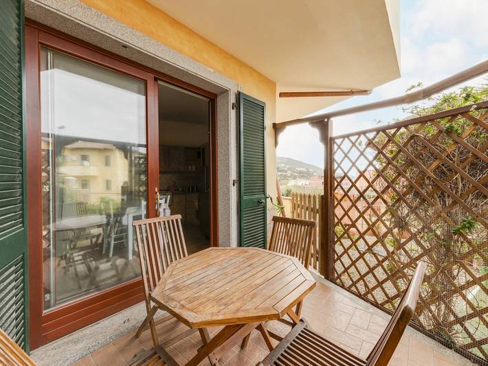 Appartamento intero, Con giardino privato e aria condizionata in Lu Bagnu, Castelsardo
