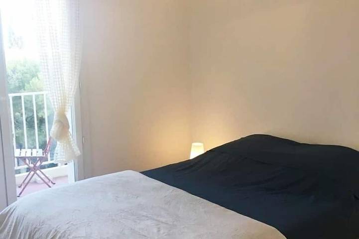Appartement entier, T3 à 5mn à Pied du Port Avec Parking in Cassis, Parc national des Calanques