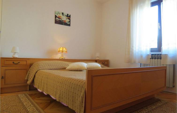 Ferienwohnung für 4 Personen, mit Terrasse in Nova Vas - 3