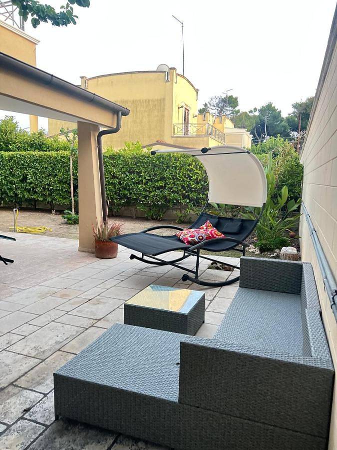 Villa für 6 Personen, mit Ausblick und Garten in Taranto