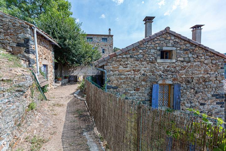 Villa for 5 people, with garden and balcony, with pets - 1