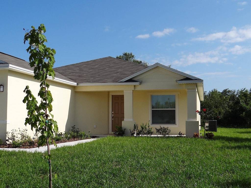 Schönes neues Ferienhaus mit privatem Pool im Garten für 6 Personen in Lake Pierce, Zentral Florida