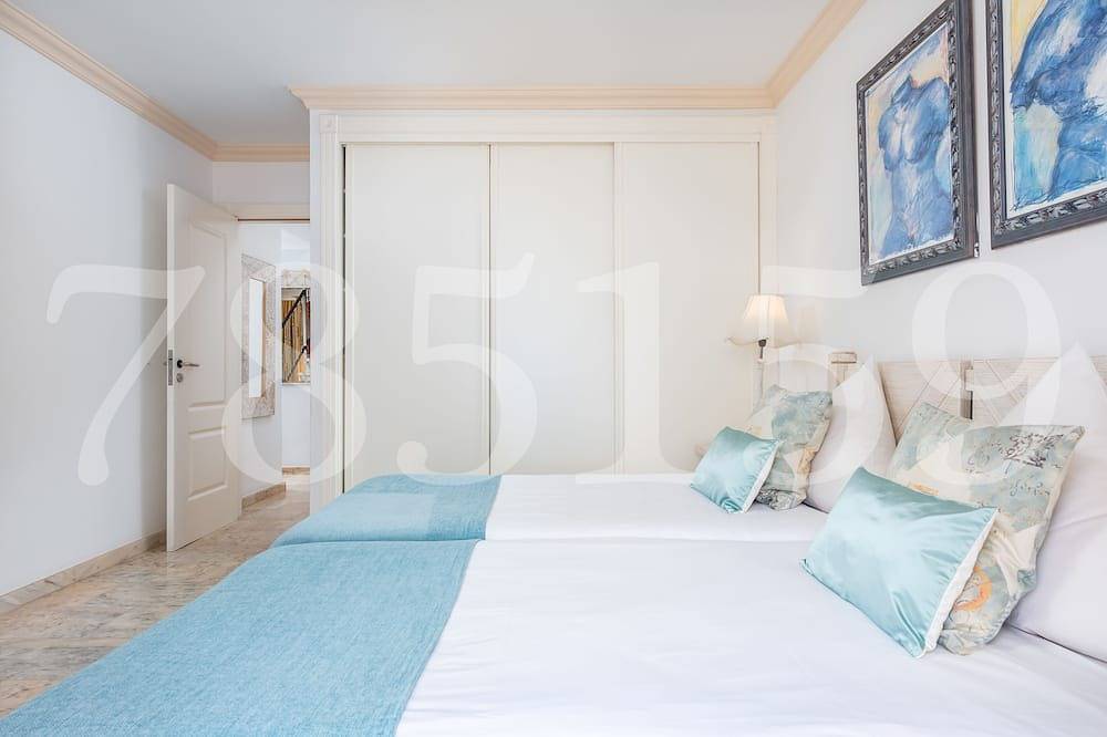 Ganze Wohnung, Direkt am Strand, tolle Poollandschaft, sehr beliebter Ferienanlage in Playa de las Américas, Arona
