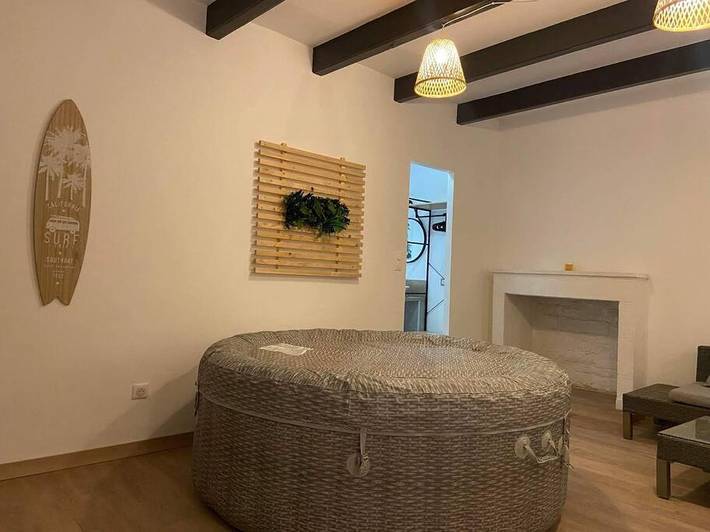 Location de vacances pour 6 personnes, avec Jacuzzi à Andilly - 2