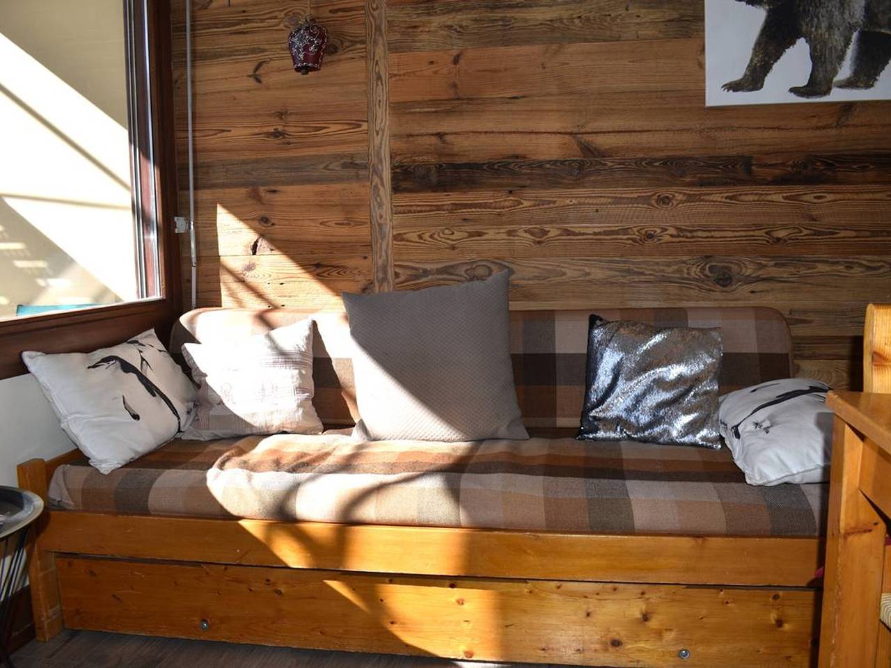 Appartement entier, Charmant T2 Cabine Style Chalet, exposé Sud, proche centre et télécabines in Font-Romeu-Odeillo-Via, Parc naturel régional des Pyrénées catalanes