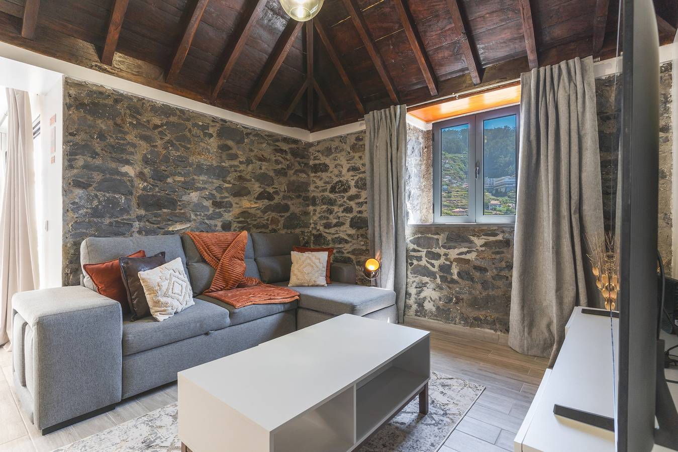 Ganze Wohnung, Julianas House 1 in Campanário, Madeira