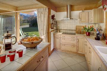 Maison pour 10 Personnes dans Saint-Jean-de-Sixt, Région d'Annecy, Photo 4