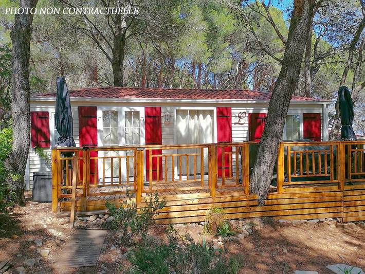 Camping Résidentiel La Pinède - Mobilheim 4 personen - Blueberry Premium – 2 Schlafzimmer, 32 m² – *Klimaanlage, Terrasse, Tv* in Castelnau-de-Guers, Mittelmeerküste (Frankreich)