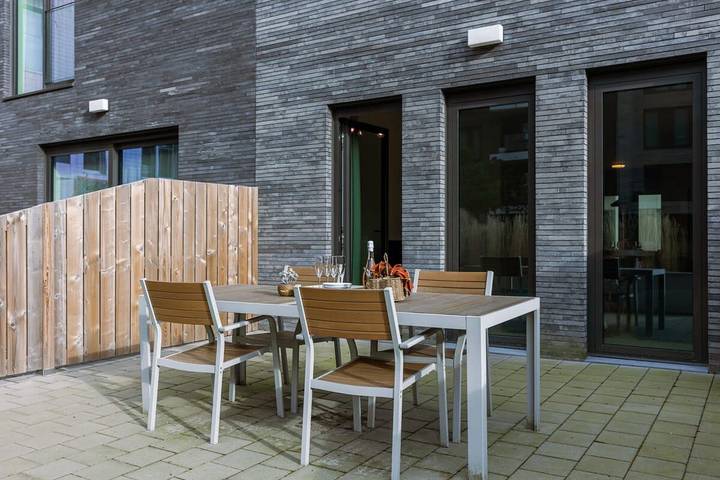 3Br home w/ kitchen & workspace in Ciudad de Ostende, Ostende