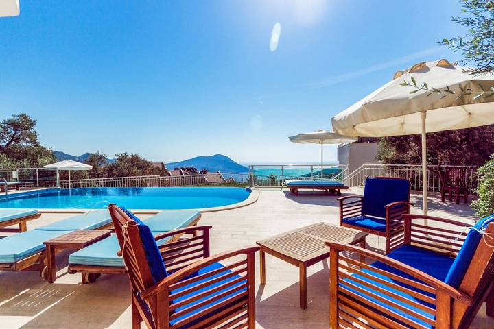 Location de vacances pour 12 personnes, avec balcon ainsi que jacuzzi et piscine dans Province d'Antalya - 3