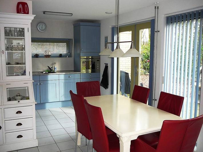 Ferienhaus für 6 Personen, mit Balkon/Terrasse und Terrasse in Friesland - 3