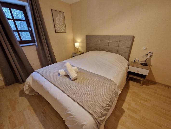 Hôtel pour 2 personnes, avec vue ainsi que terrasse et jardin dans Le Vernet-Chaméane - 3