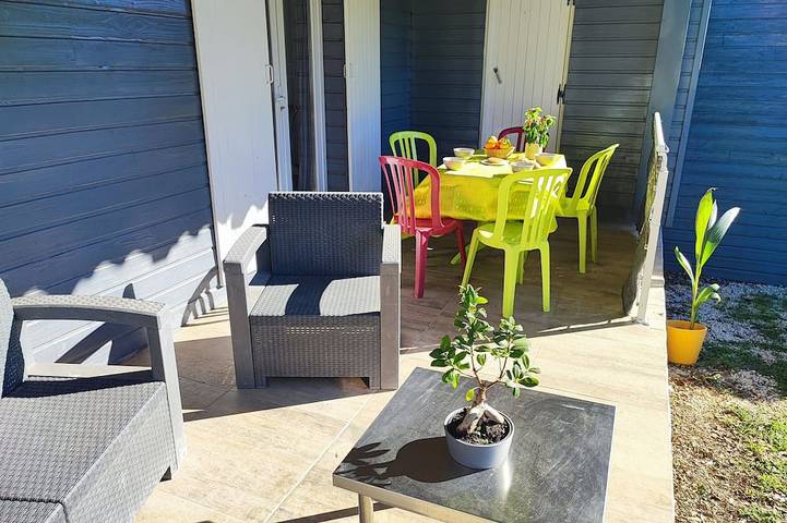 Gîte pour 5 personnes, avec piscine et jardin près du Canal du Midi