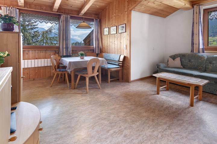 Ferienwohnung für 4 Personen, mit Balkon und Seeblick im Vinschgau - 3