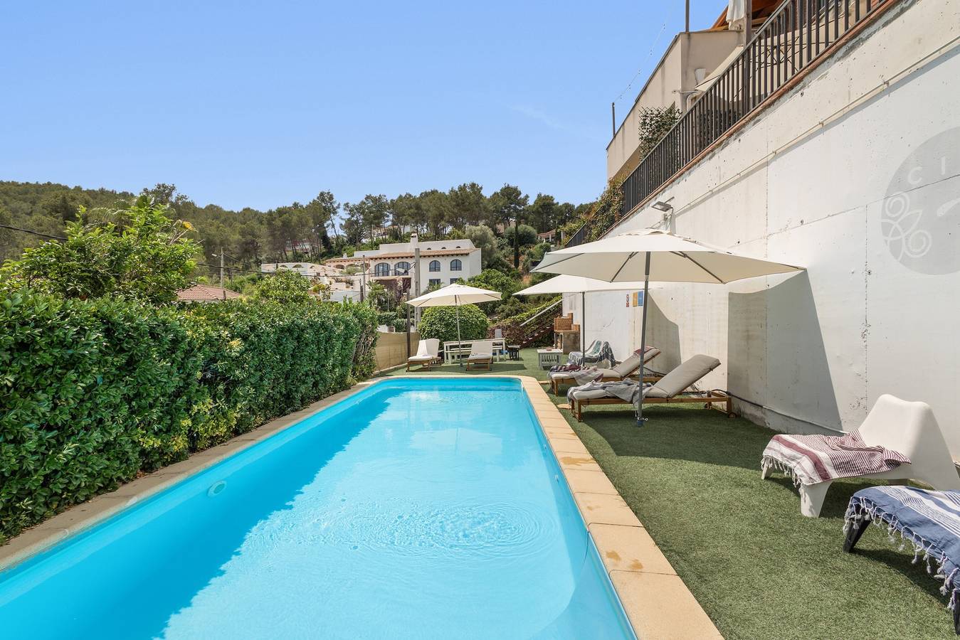 Hel lägenhet, Guest House Cim Apartments 2 with Mountain Views, Wi-Fi, and Air Conditioning in Olivella, Garraf