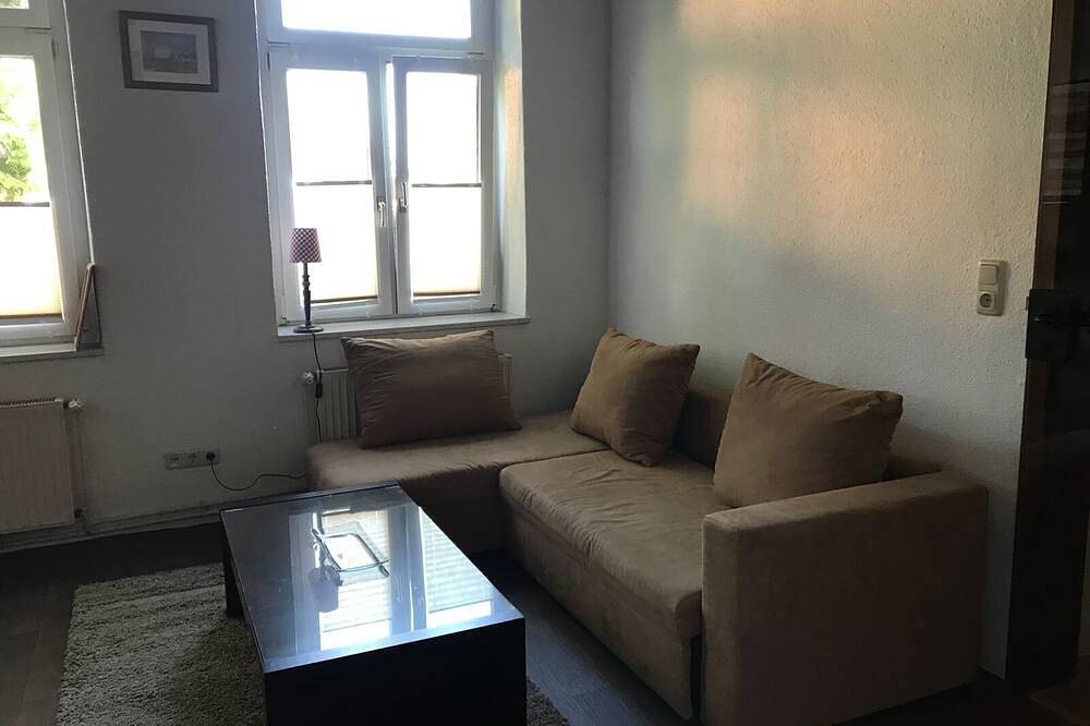 Ganze Wohnung, Ferienwohnung/App. für 4 Gäste mit 43m² in Laage in Laage, Mecklenburgische Seenplatte