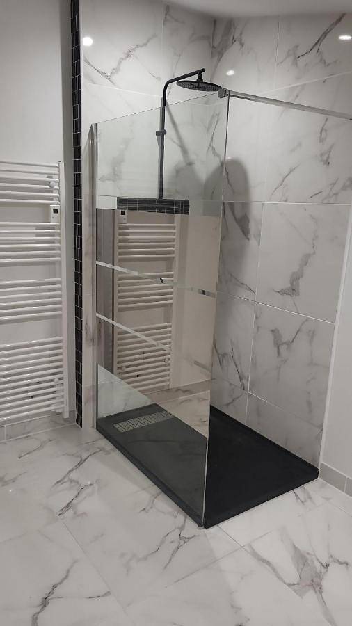 Gîte pour 2 personnes, avec Terrasse à Chauray - 3