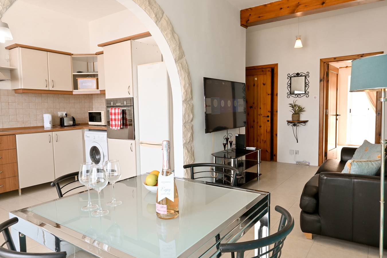 Appartement entier, Seaview Apart 5mn From Sea Xemxija in St. Paul's Bay, Île de Malte