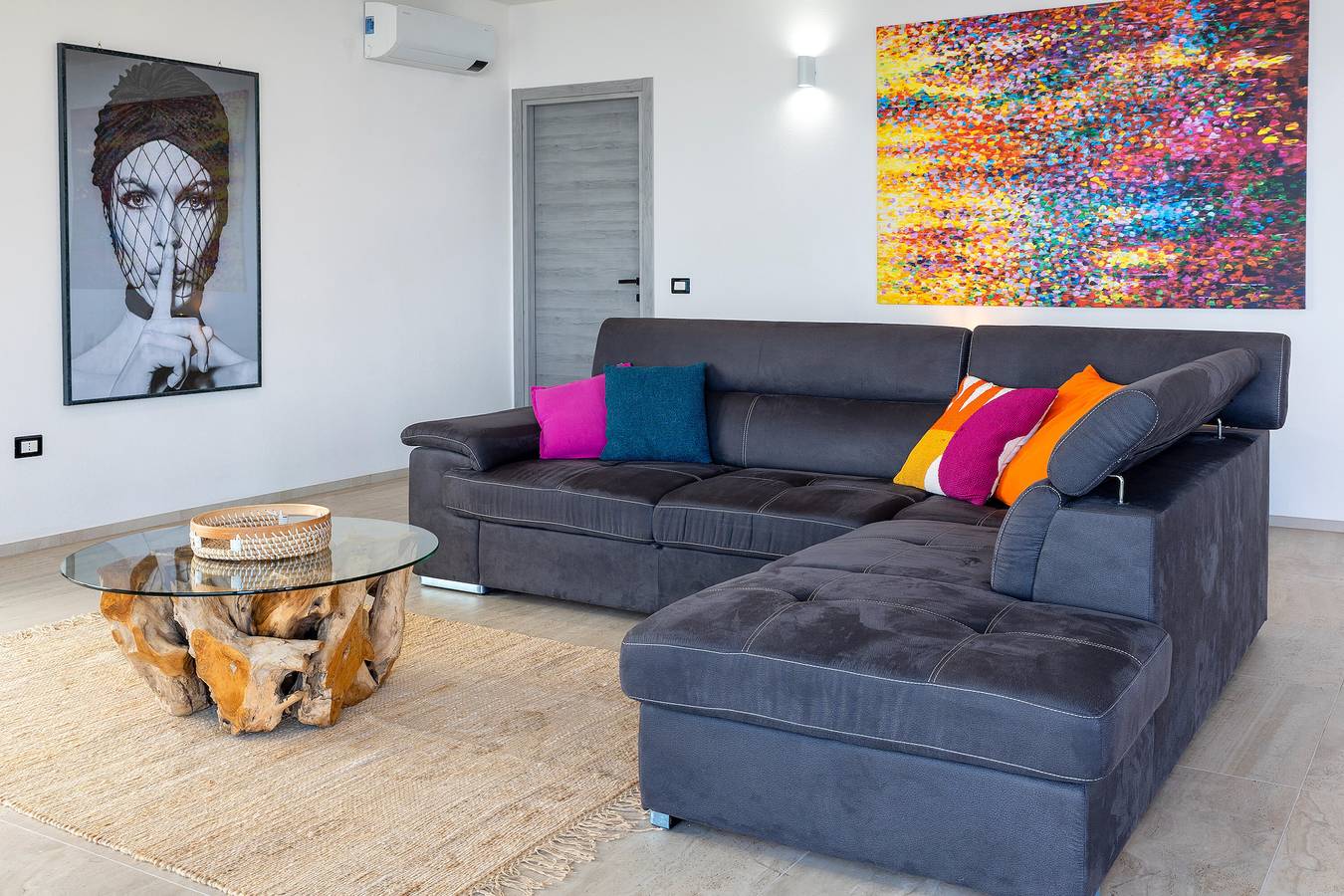 Villa 'Luxury Minni' with Sea View, Wi-Fi and Air Conditioning in Tergu, Sassari Province
