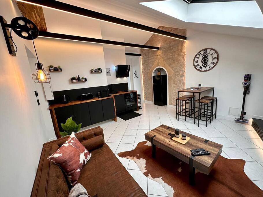 Appartement entier, One-Bedroom Apartment in Noisseville, Metz-Campagne