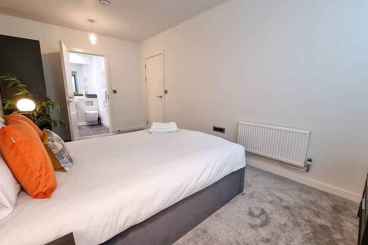 4 Bed Townhouse | Free Parking | Piccadilly in Manchester, Grand Manchester